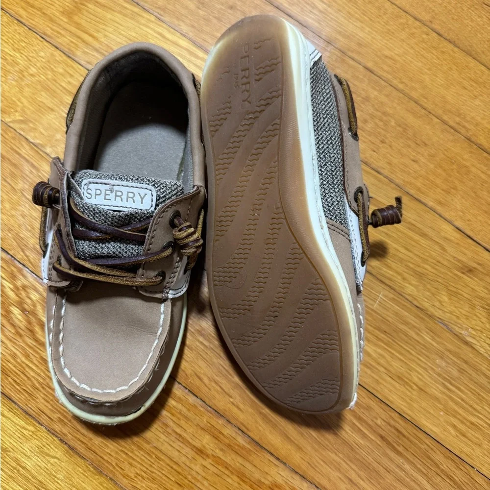 Sperry comfortable moccasins